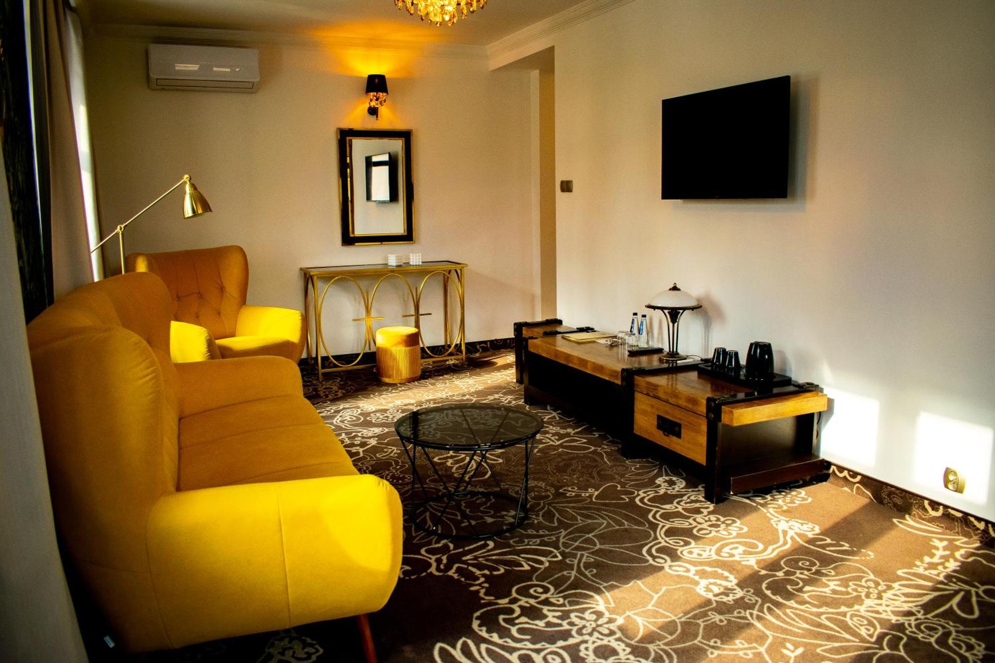 Hotel Pruski Orneta Buitenkant foto