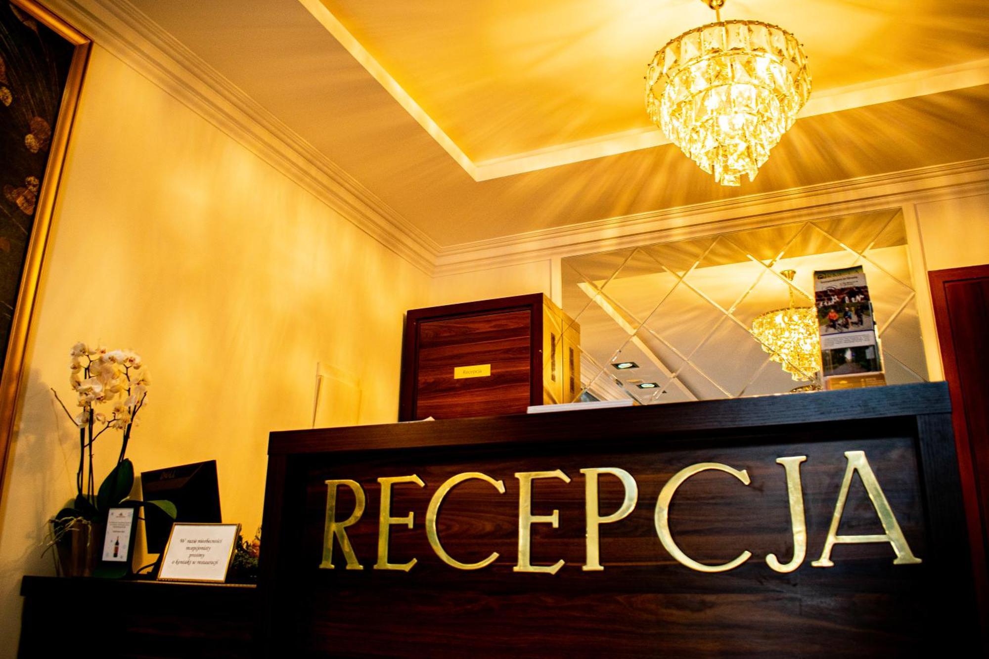 Hotel Pruski Orneta Buitenkant foto