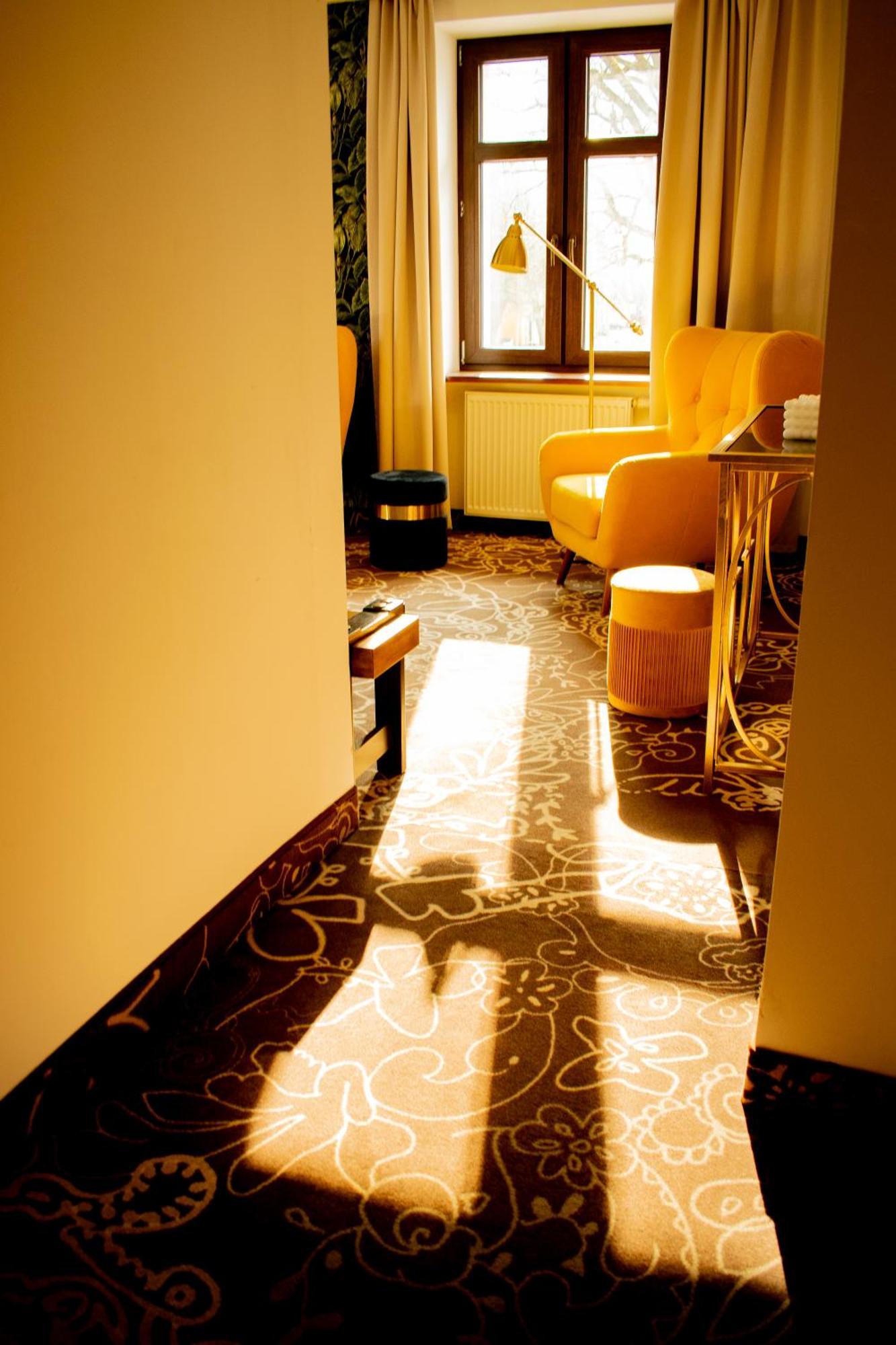 Hotel Pruski Orneta Buitenkant foto