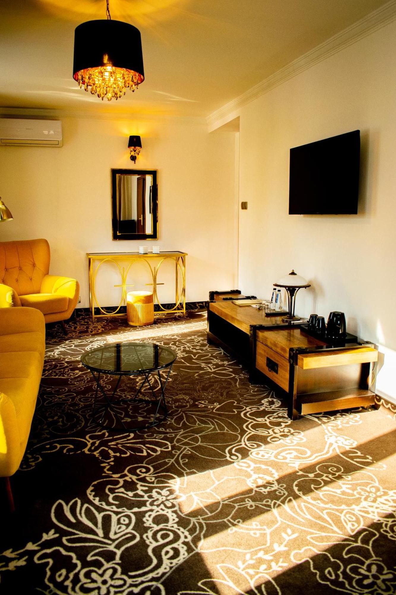 Hotel Pruski Orneta Buitenkant foto